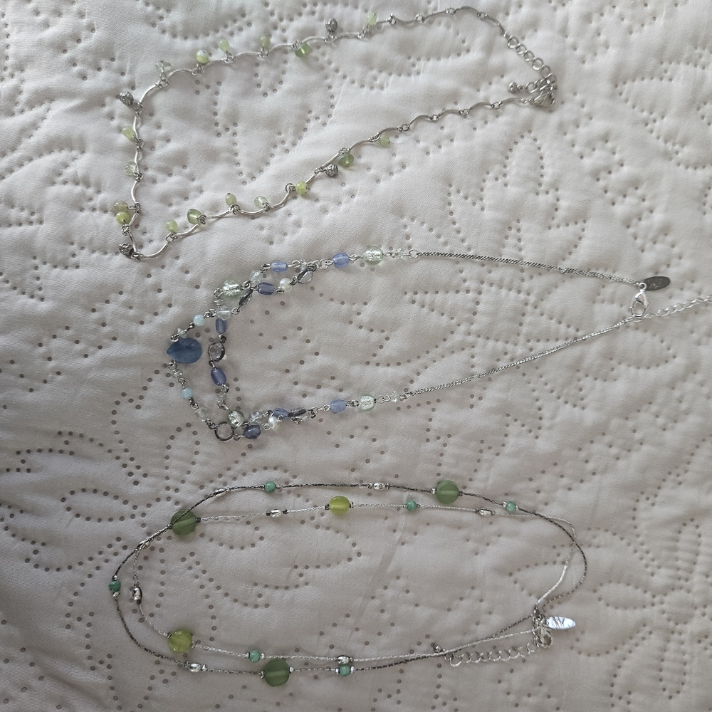 Elegant Multi-Color Beaded Necklace Set
